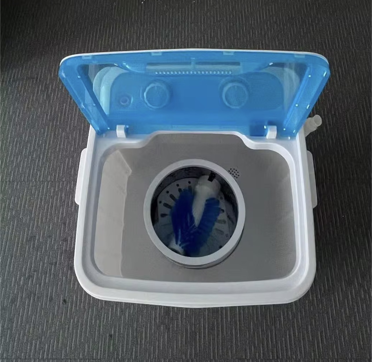 Machine à laver 7,5kg — 4